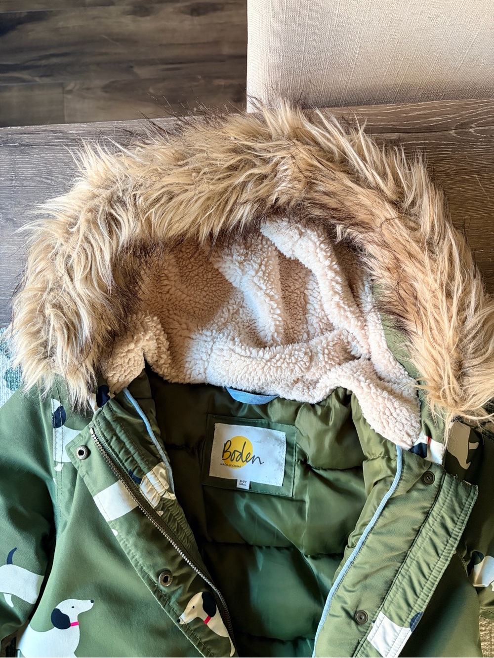 Mini Boden || Sausage Dog Dachshund Waterproof Parka - Picture 10 of 11